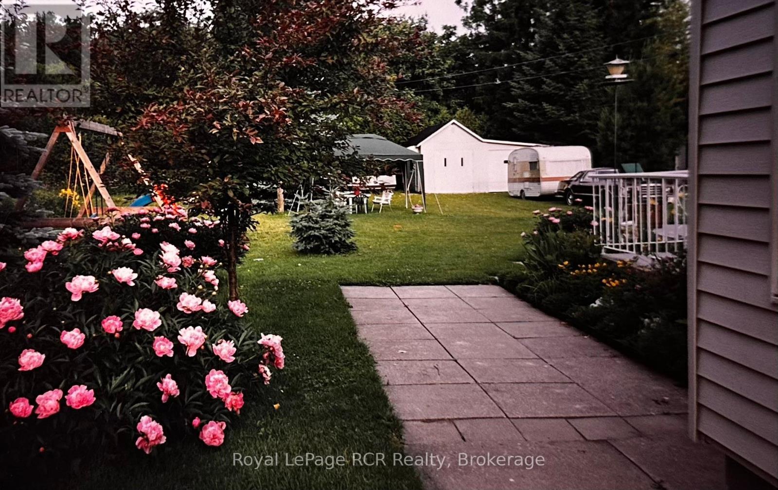 












838 6TH AVENUE W

,
Owen Sound,




Ontario
N4K5G2

