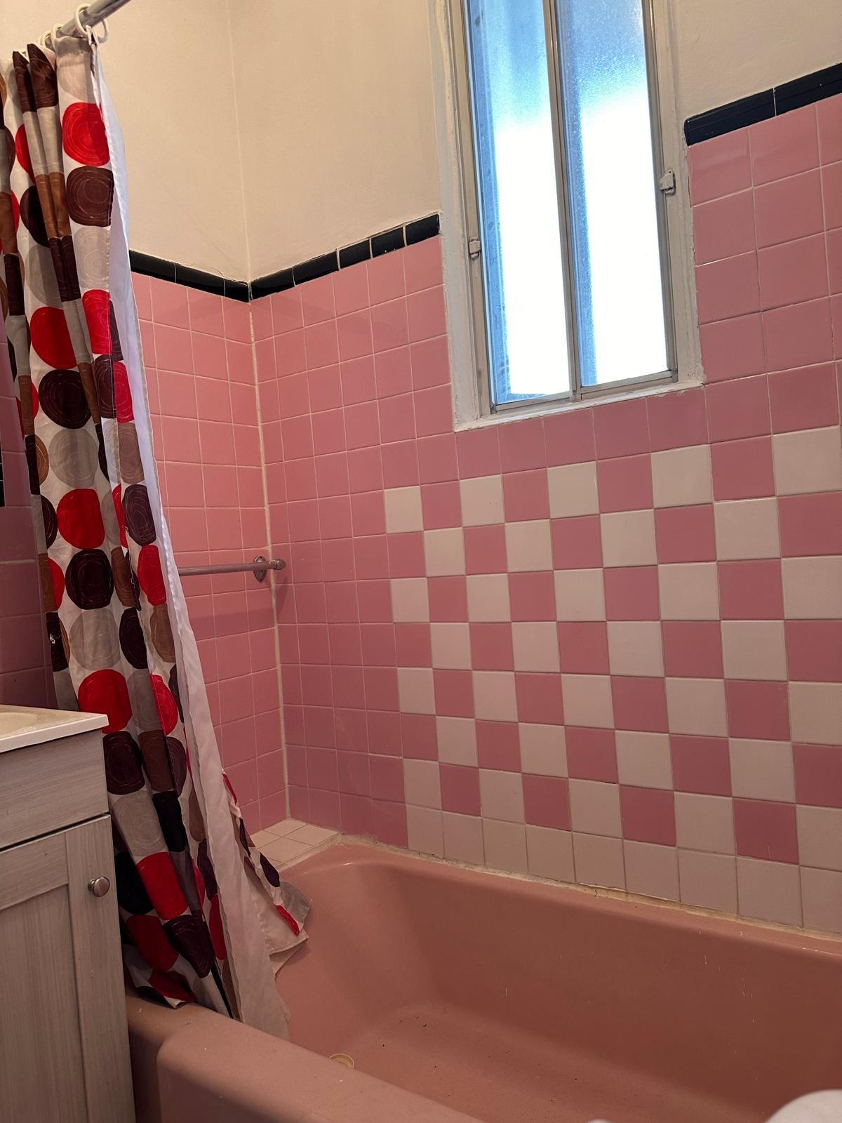 









4409


Rue Beaubien E.

,
Montréal (Rosemont/La Petite-Patrie),




QC
H1T1T2

