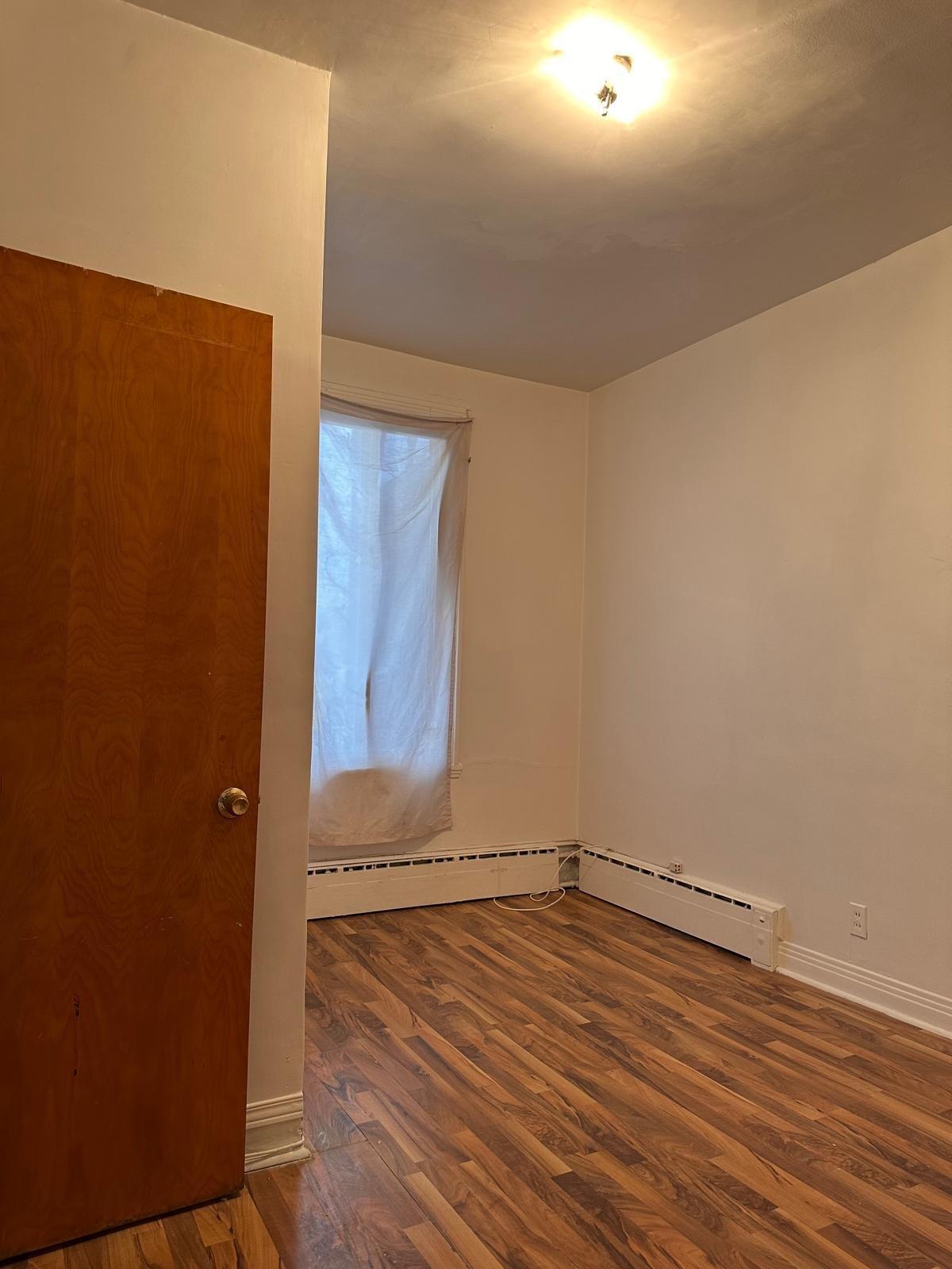 









4409


Rue Beaubien E.

,
Montréal (Rosemont/La Petite-Patrie),




QC
H1T1T2

