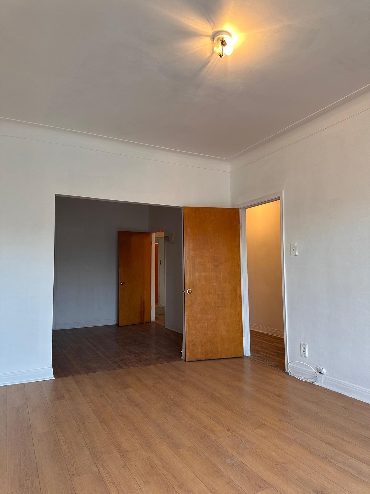 









4409


Rue Beaubien E.

,
Montréal (Rosemont/La Petite-Patrie),




QC
H1T1T2

