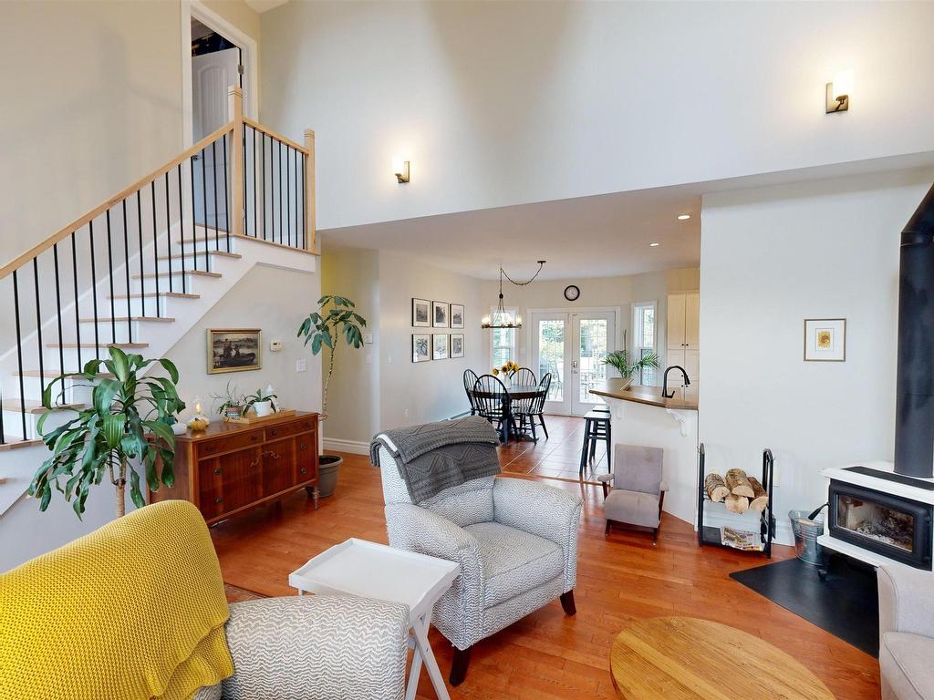 












31 Cameron Drive

,
Melvern Square,




NS
B0P 1R0

