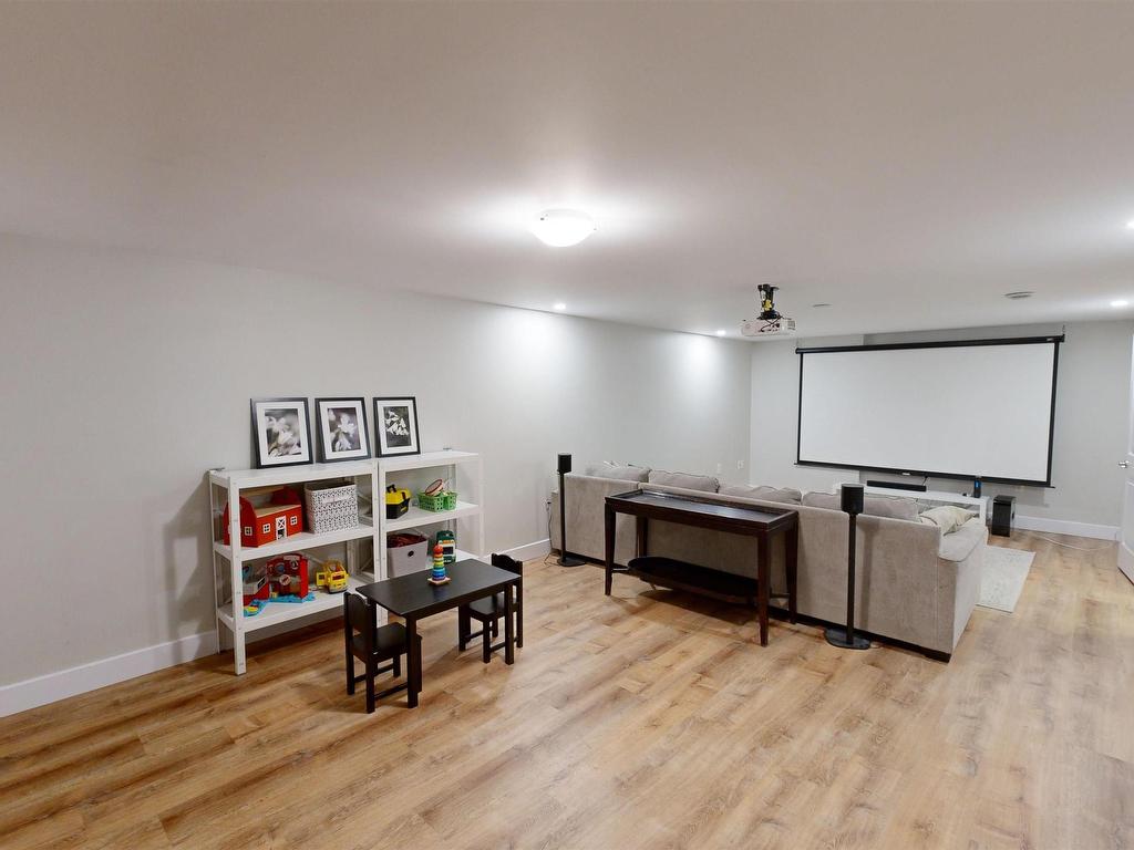












31 Cameron Drive

,
Melvern Square,




NS
B0P 1R0

