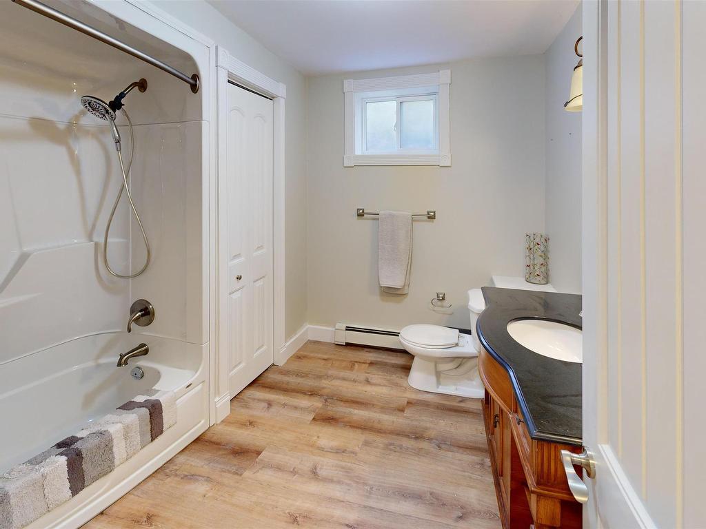 












31 Cameron Drive

,
Melvern Square,




NS
B0P 1R0

