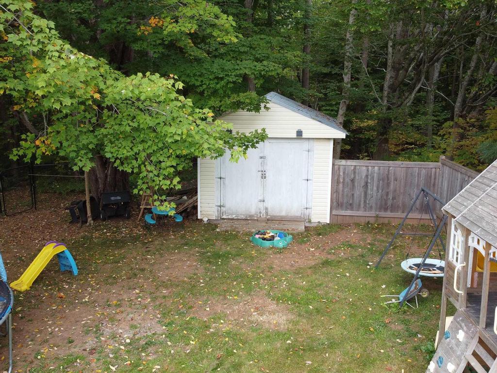 












31 Cameron Drive

,
Melvern Square,




NS
B0P 1R0

