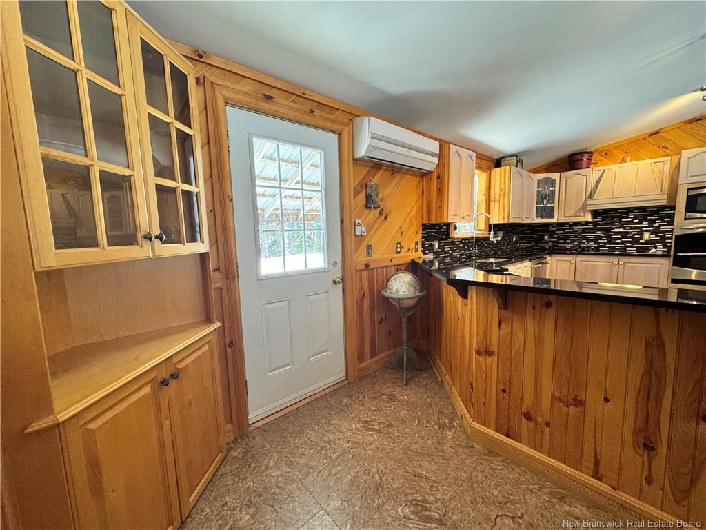 









69


Augustin Nord

,
Neguac,




NB
E9G 1A9

