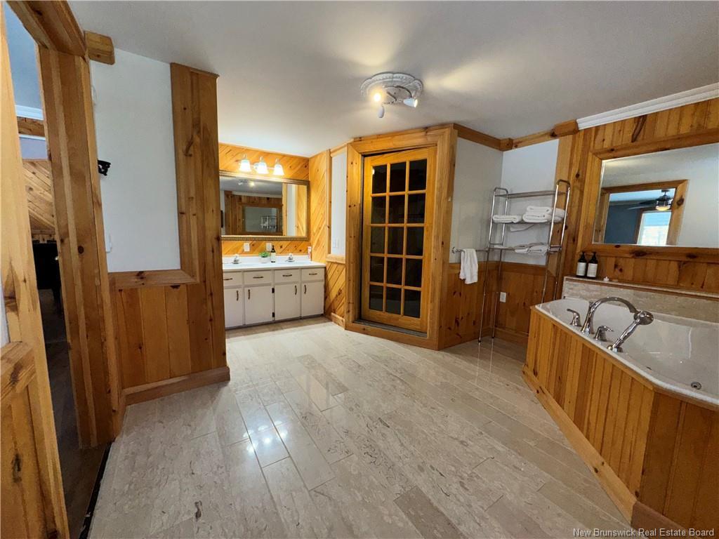 









69


Augustin Nord

,
Neguac,




NB
E9G 1A9

