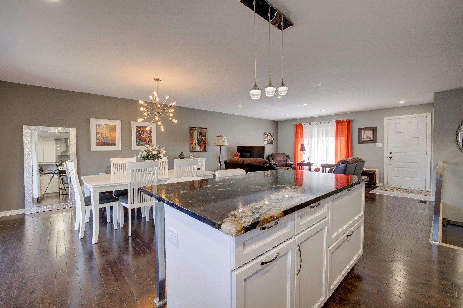 









2596


Route 219

,
Saint-Jean-sur-Richelieu,




QC
J2Y1H6

