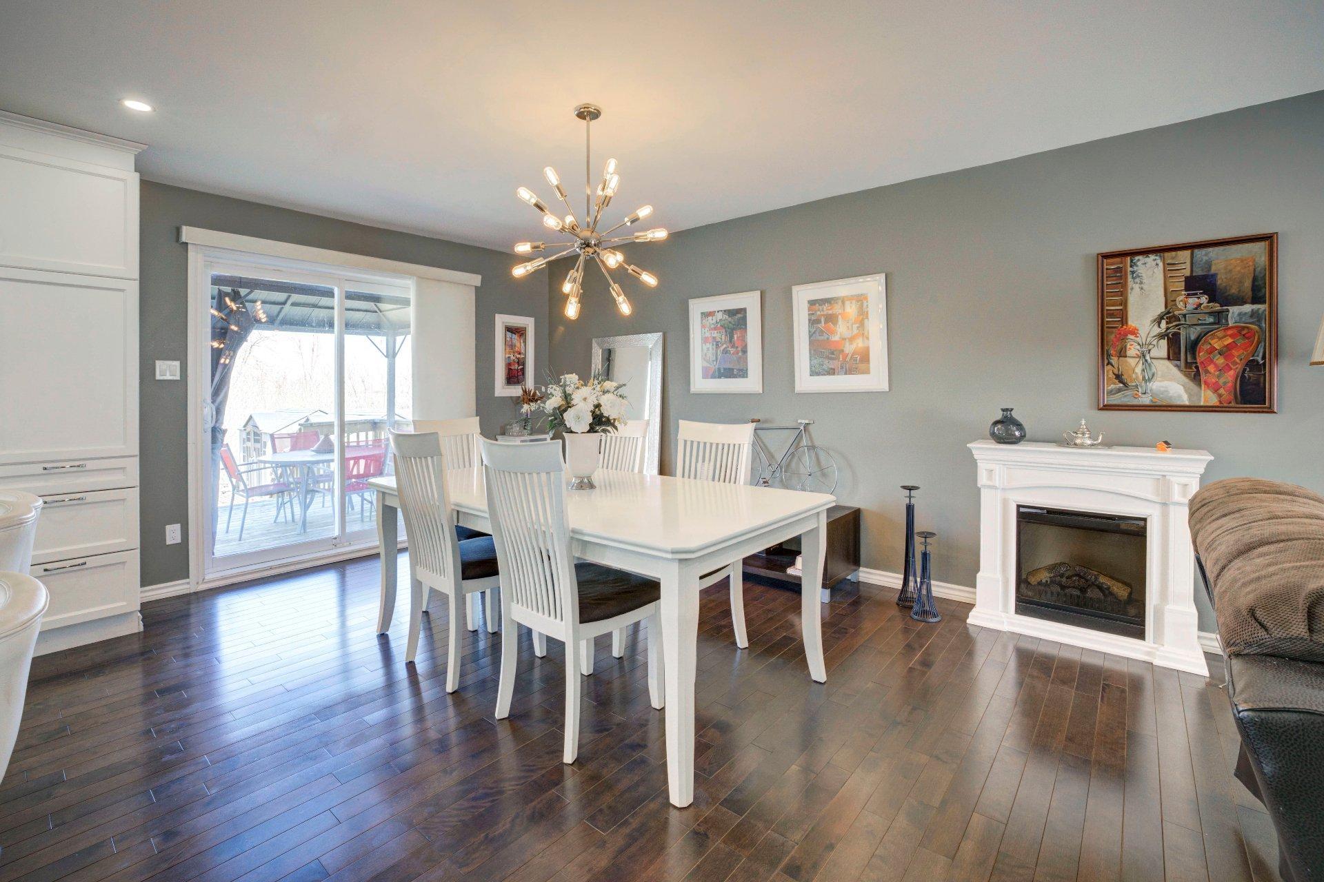 









2596


Route 219

,
Saint-Jean-sur-Richelieu,




QC
J2Y1H6

