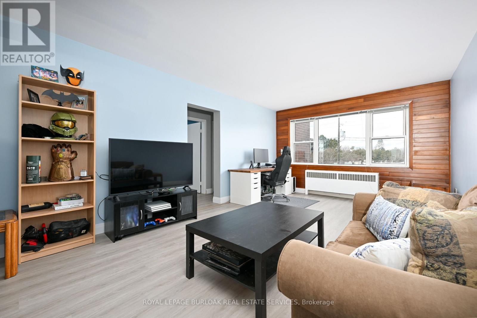 












11 - 2418 NEW STREET

,
Burlington,




Ontario
L7R1J6

