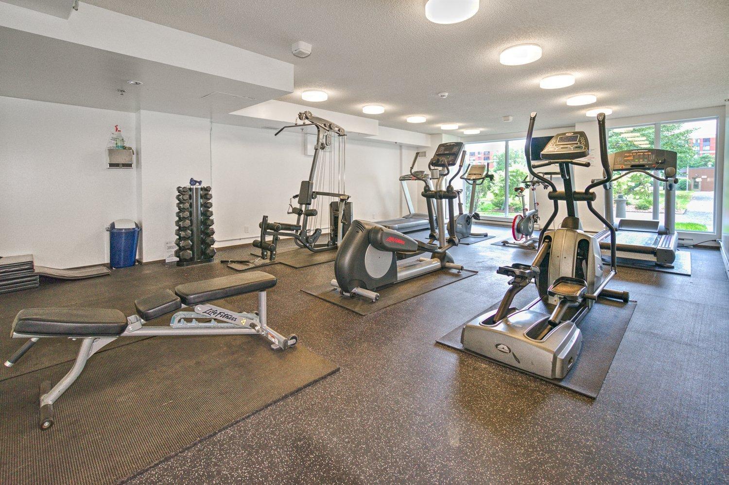 









1280


Rue St-Jacques

, 309,
Montréal (Ville-Marie),




QC
H3C0G1

