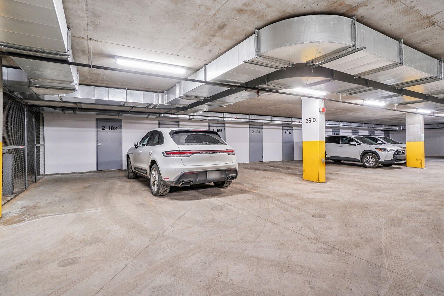 









2160


Av. Terry-Fox

, 216,
Laval (Chomedey),




QC
H7T3B7

