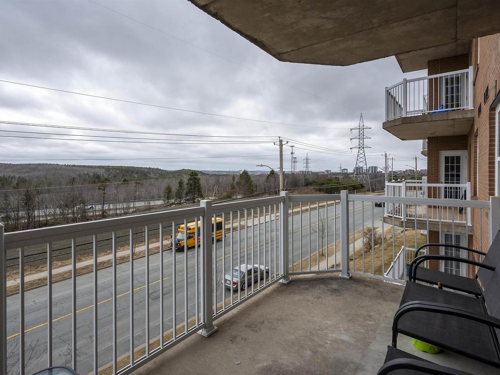 












203 767 Parkland Drive

,
Halifax,




NS
B3S 1T1

