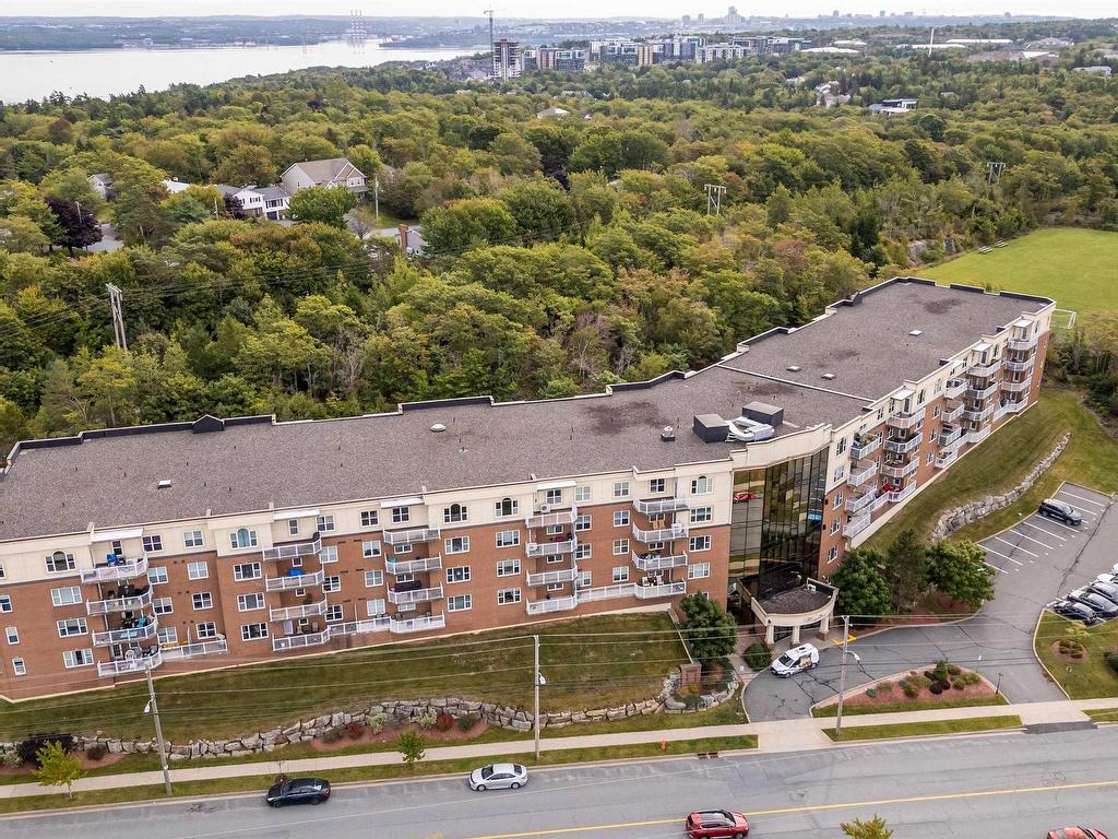 












203 767 Parkland Drive

,
Halifax,




NS
B3S 1T1

