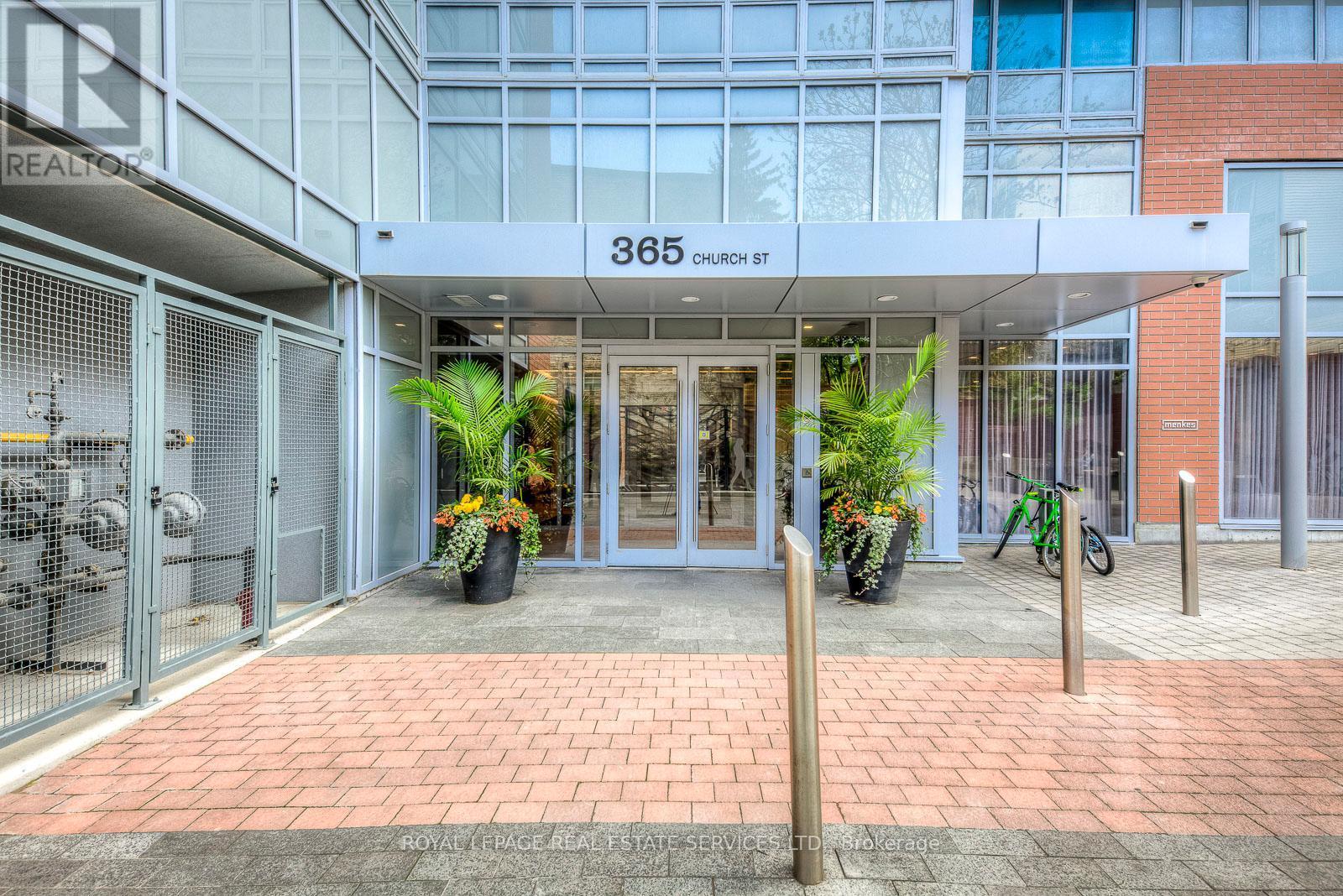 












2408 - 365 CHURCH STREET

,
Toronto,




Ontario
M5B1H6

