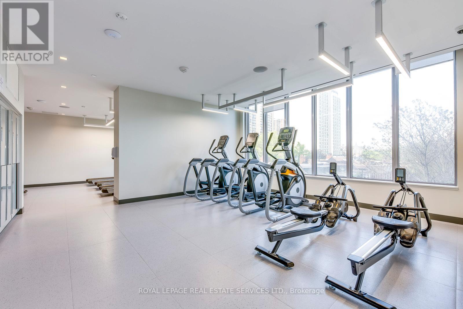 












2408 - 365 CHURCH STREET

,
Toronto,




Ontario
M5B1H6

