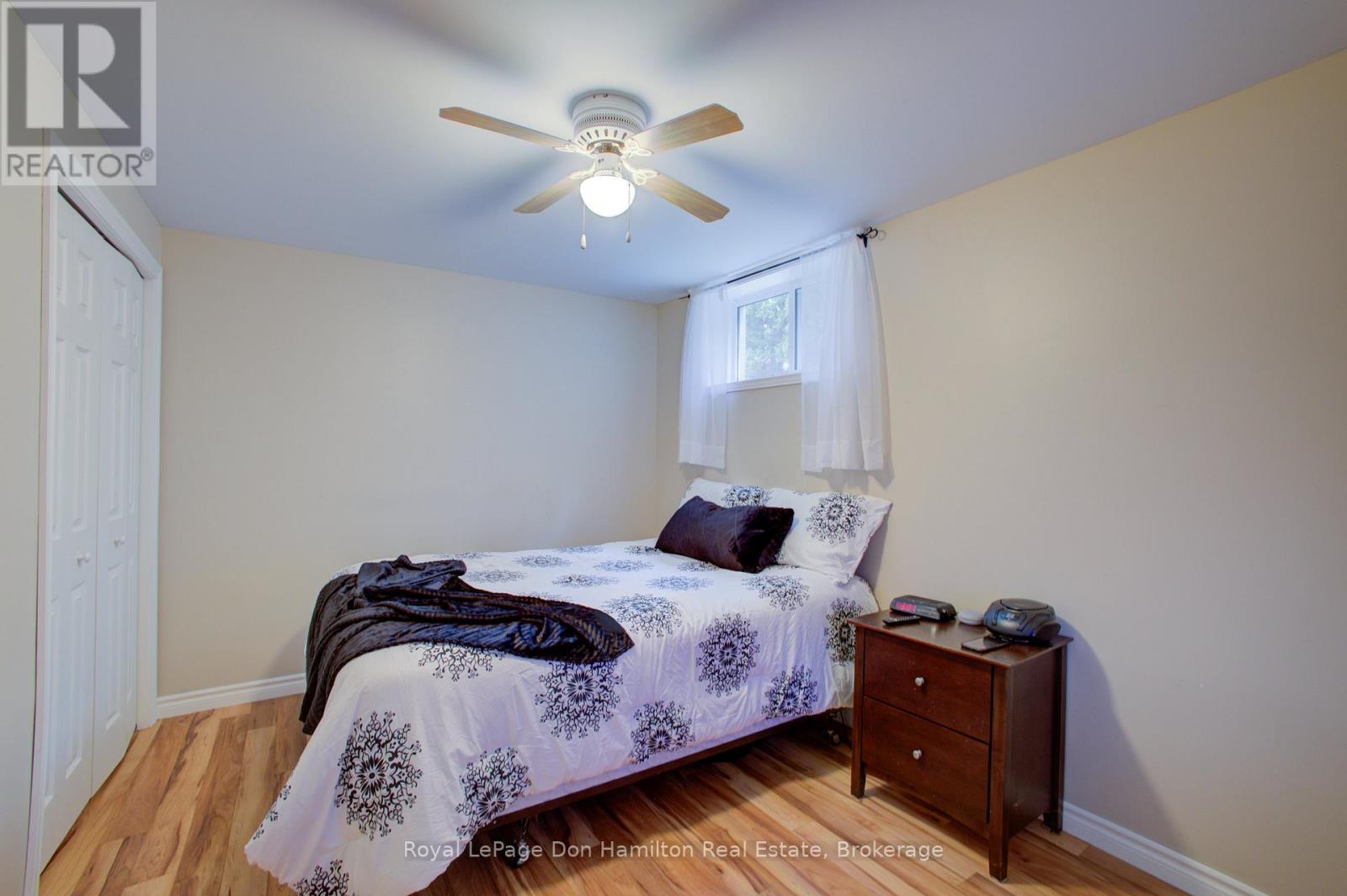 












4 LOUIS STREET

,
South Bruce,




Ontario
N0G2J0

