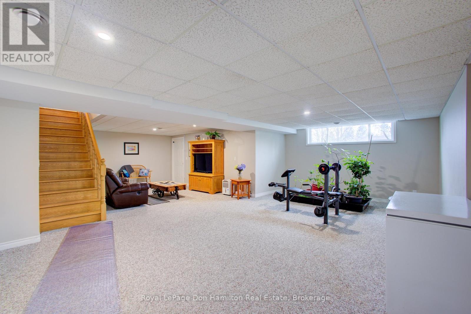 












4 LOUIS STREET

,
South Bruce,




Ontario
N0G2J0

