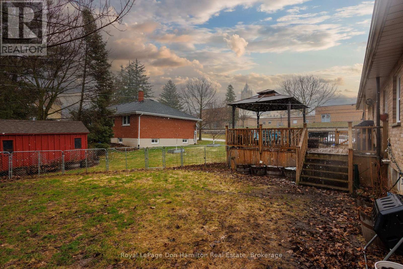 












4 LOUIS STREET

,
South Bruce,




Ontario
N0G2J0

