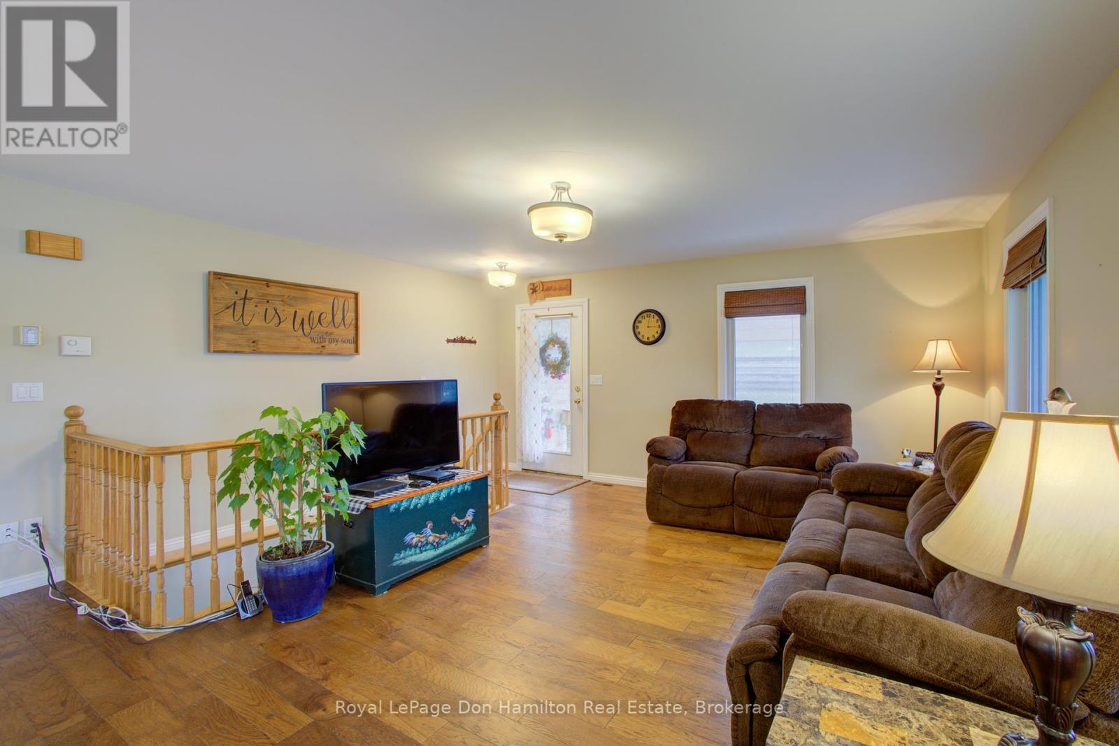












4 LOUIS STREET

,
South Bruce,




Ontario
N0G2J0

