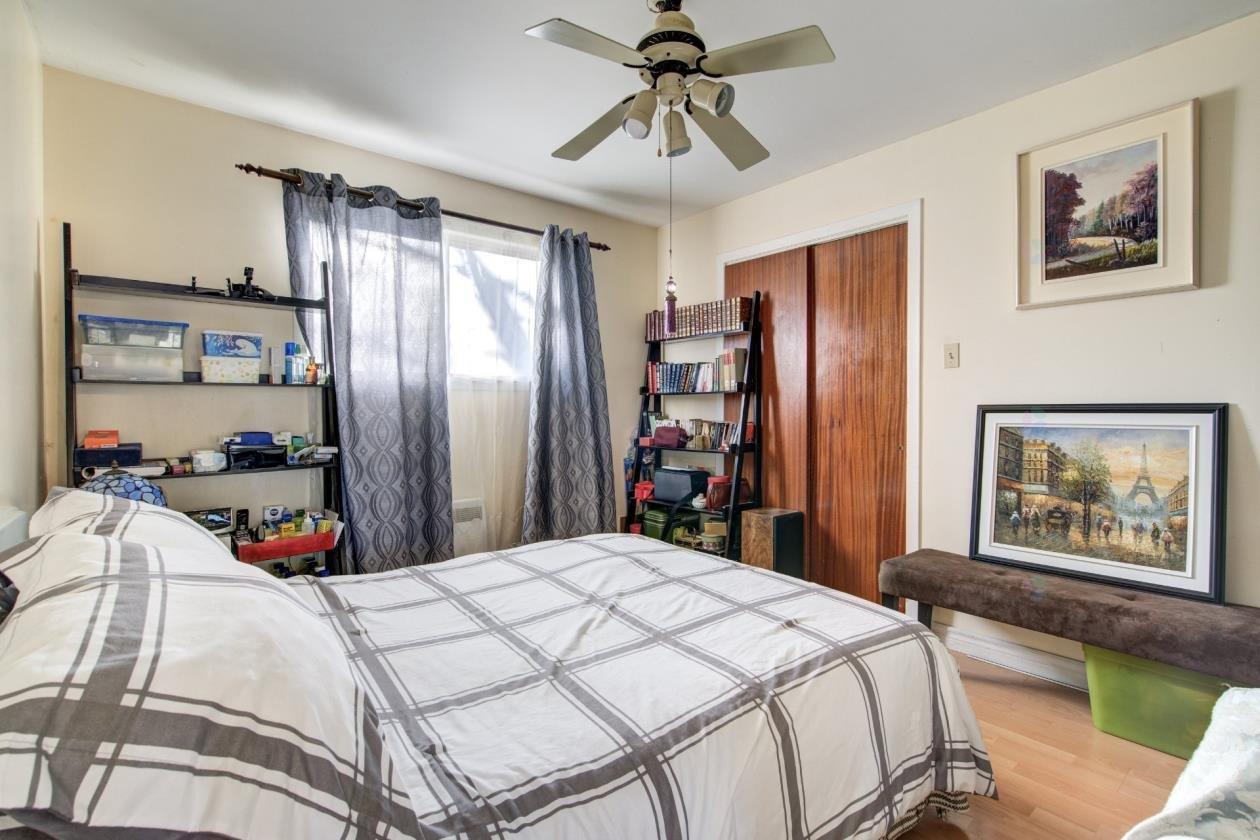 









3925


Rue Duvernay

,
Longueuil (Saint-Hubert),




QC
J3Y4H5


