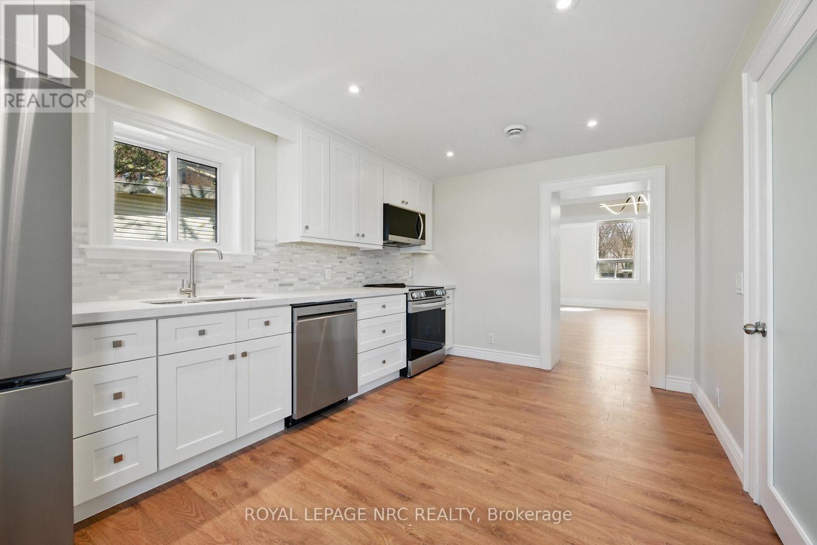 












2083 MAIN STREET N

,
Haldimand,




Ontario
N0A1J0

