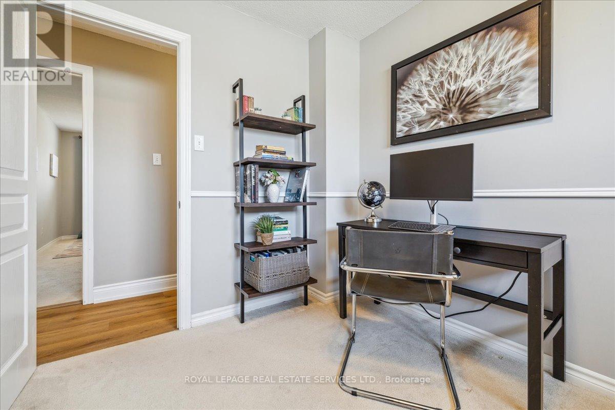 












2423 MOUNT FOREST DRIVE

,
Burlington,




Ontario
L7P1J6

