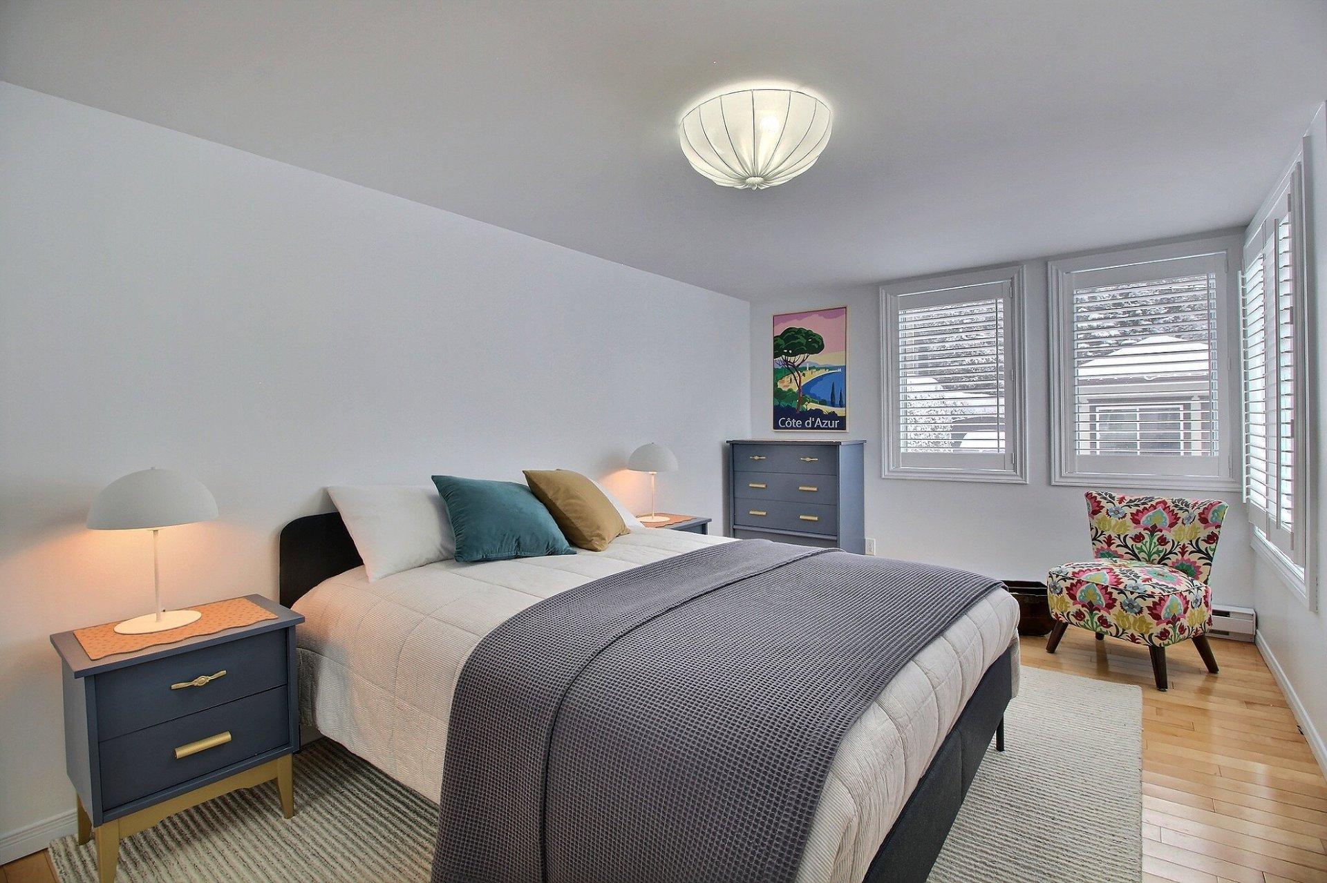 









116


Av. des Guides

,
Magog,




QC
J1X5V3

