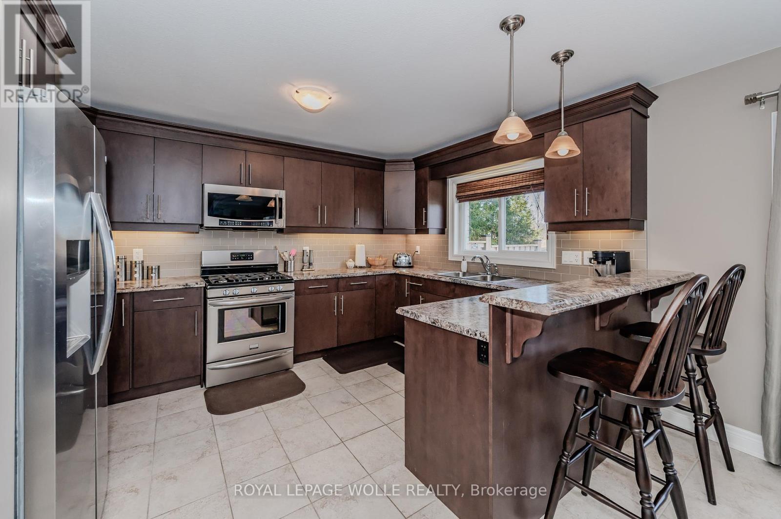 












65 GOLDSCHMIDT CRESCENT

,
Wilmot,




Ontario
N3A0A5

