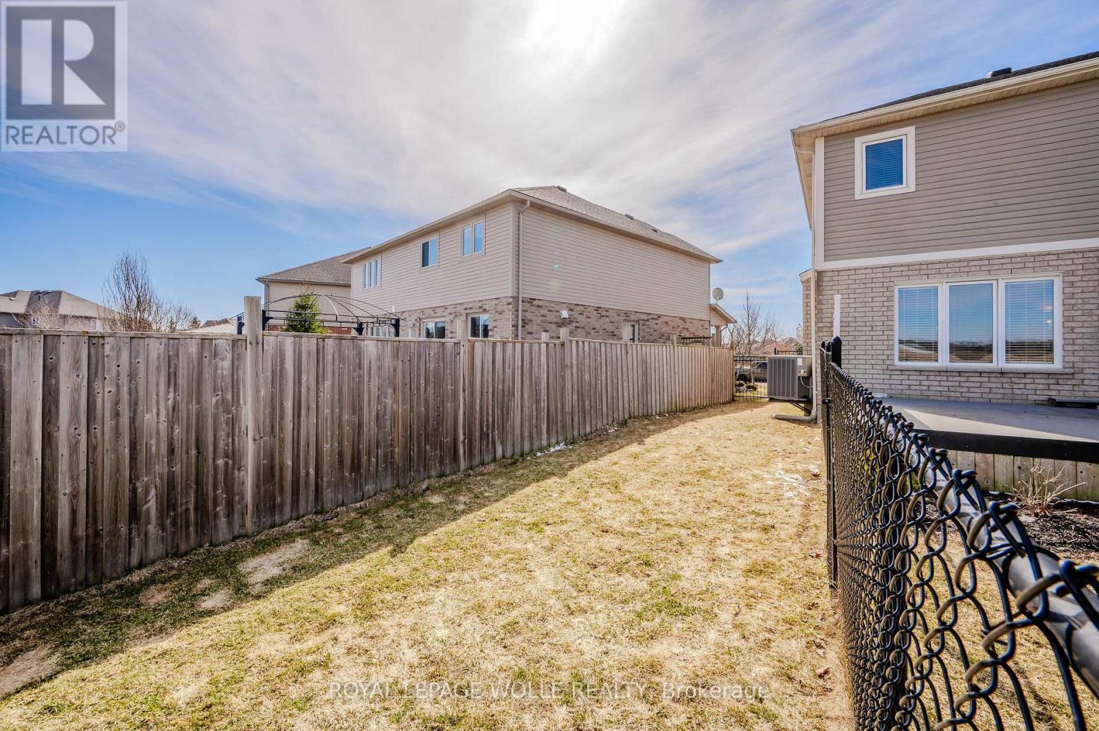 












65 GOLDSCHMIDT CRESCENT

,
Wilmot,




Ontario
N3A0A5

