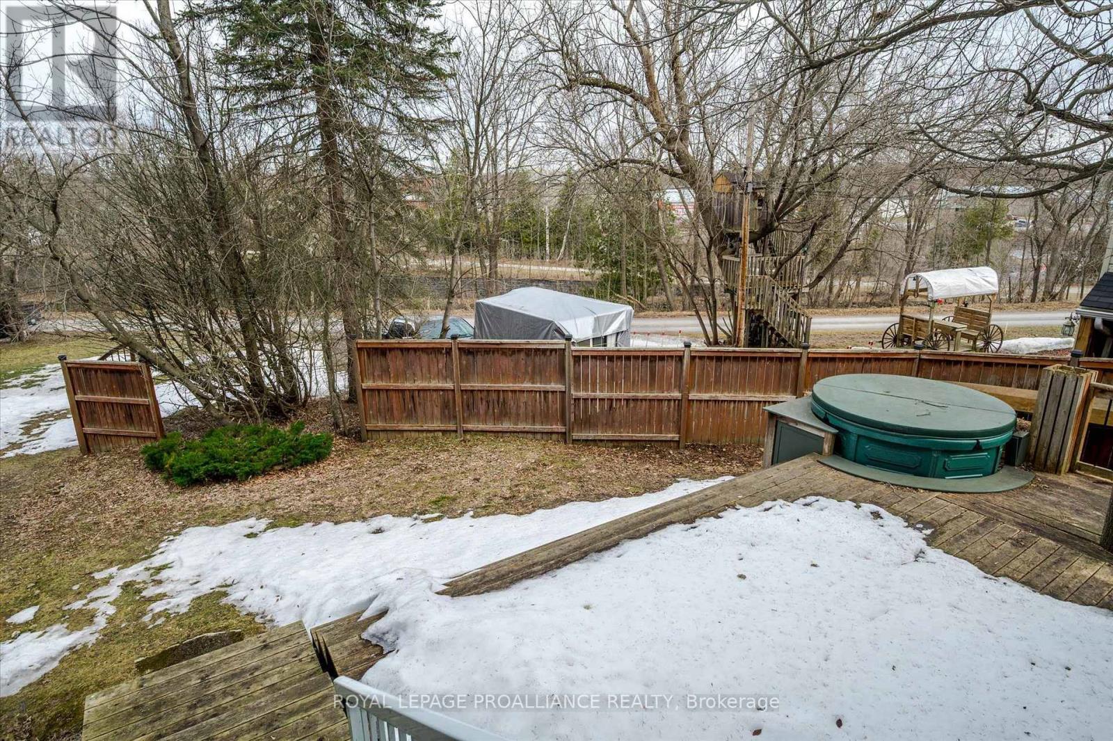 












24 KATHERINE STREET

,
Selwyn,




Ontario
K0L2H0

