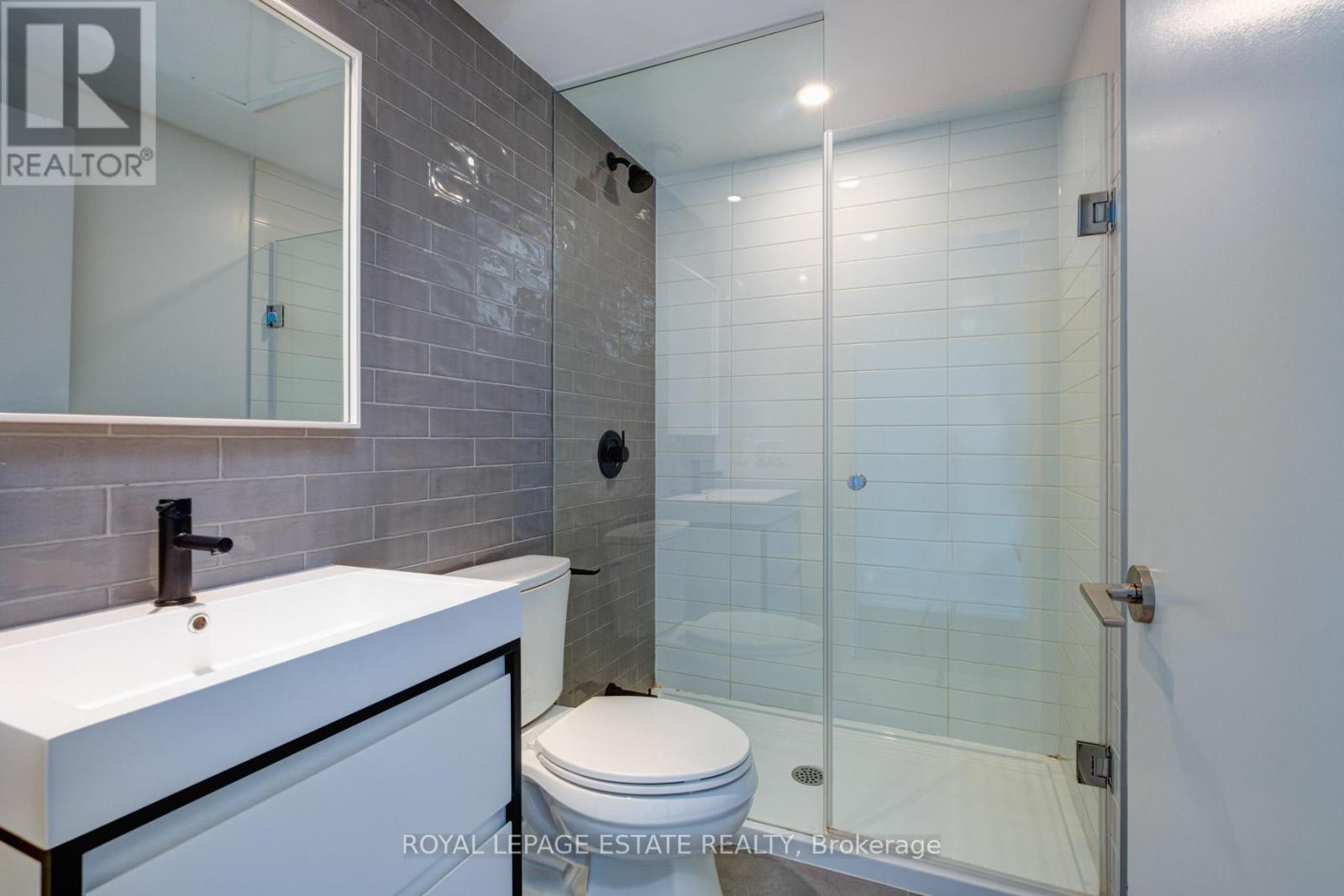












610 - 150 LOGAN AVENUE

,
Toronto,




Ontario
M4M0E4

