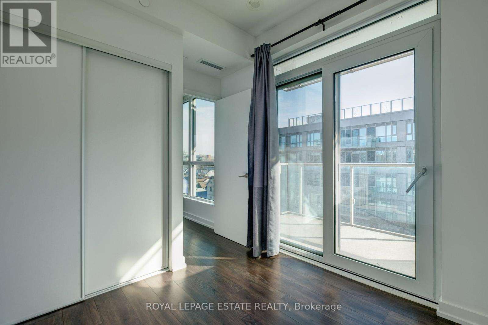 












610 - 150 LOGAN AVENUE

,
Toronto,




Ontario
M4M0E4

