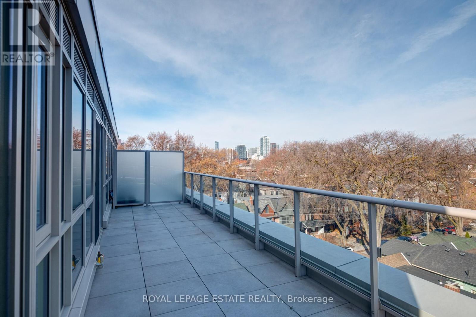 












610 - 150 LOGAN AVENUE

,
Toronto,




Ontario
M4M0E4

