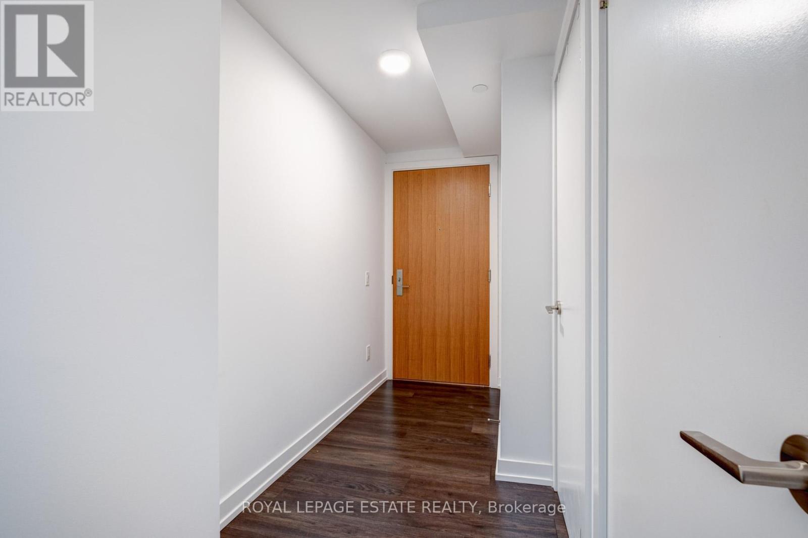 












610 - 150 LOGAN AVENUE

,
Toronto,




Ontario
M4M0E4

