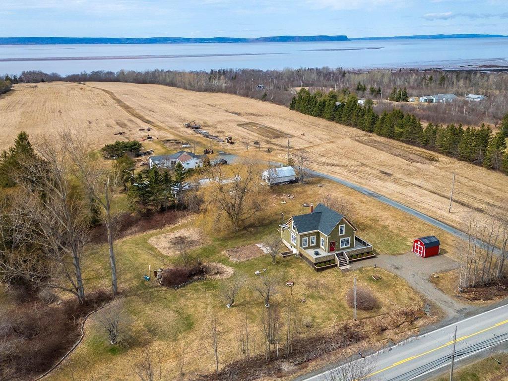 












6063 Highway 215

,
Kempt Shore,




NS
B0N 2A0

