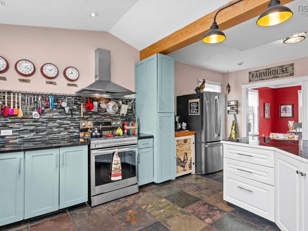 












6063 Highway 215

,
Kempt Shore,




NS
B0N 2A0

