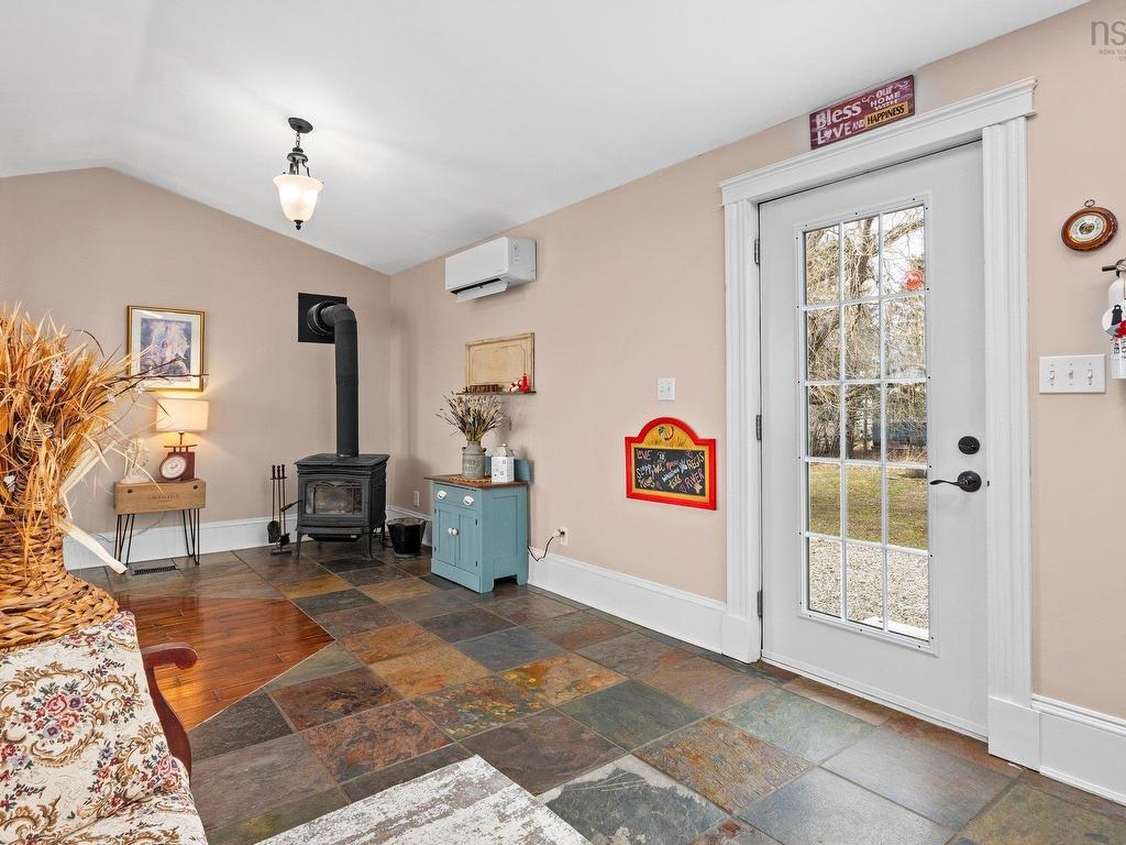 












6063 Highway 215

,
Kempt Shore,




NS
B0N 2A0

