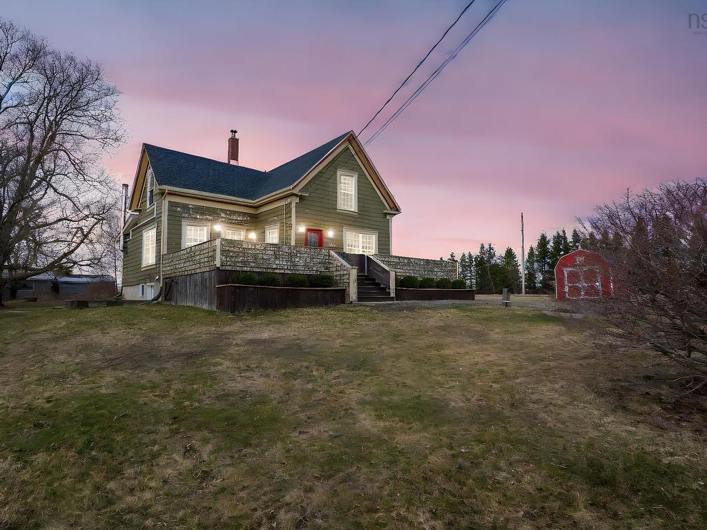 












6063 Highway 215

,
Kempt Shore,




NS
B0N 2A0

