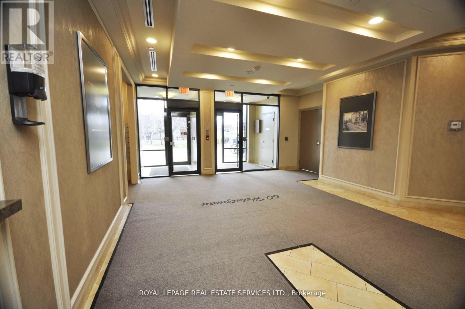 












1217 - 60 HEINTZMAN STREET

,
Toronto,




Ontario
M6P5A1


