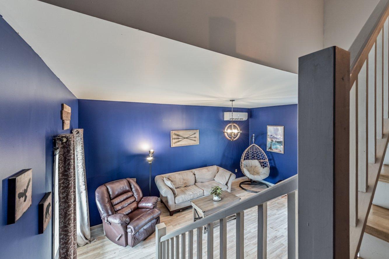 









14


Rue Lake

,
Huntingdon,




QC
J0S1H0

