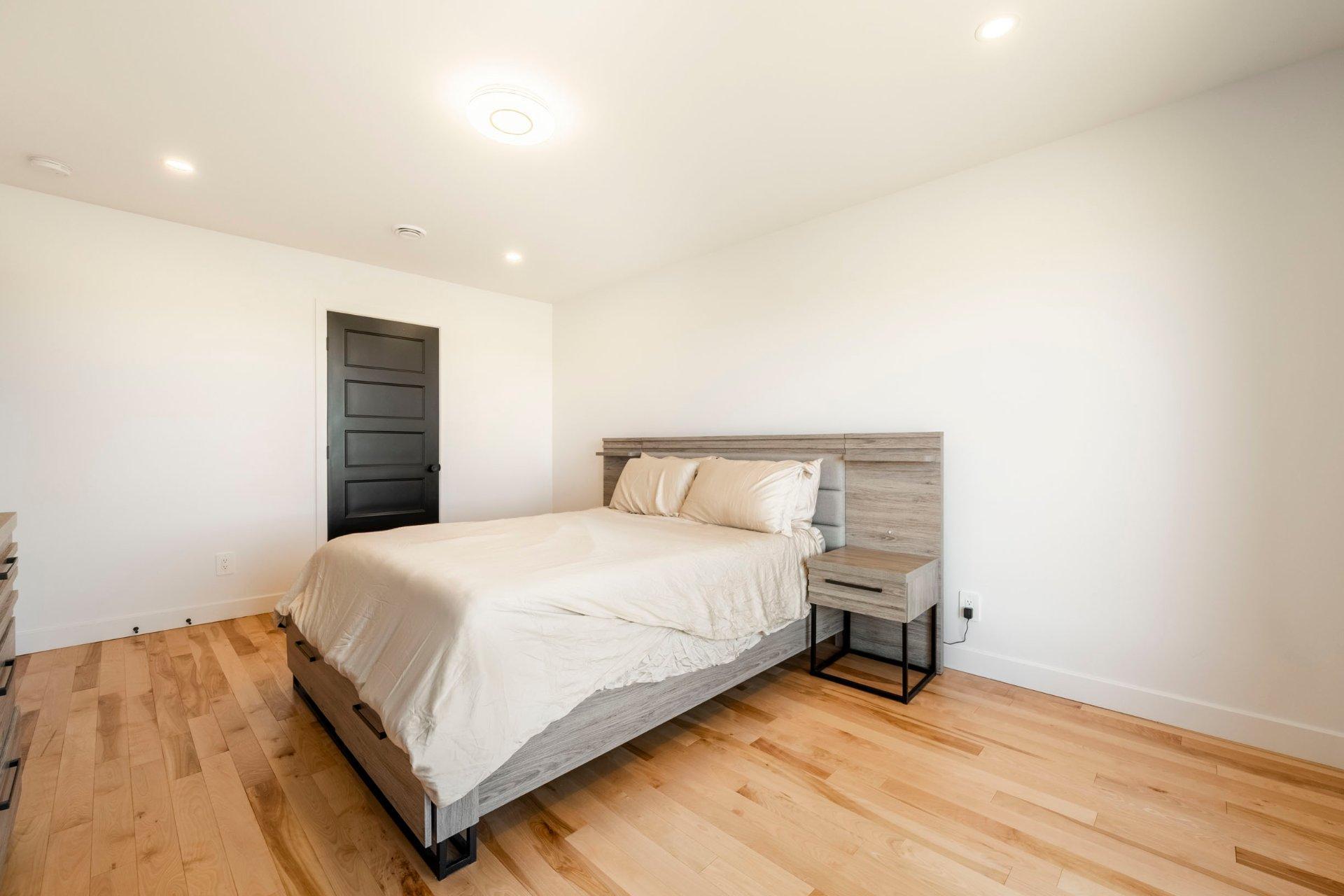 









33


Rue des Monts

,
Saint-Mathieu-de-Beloeil,




QC
J3G6Y9

