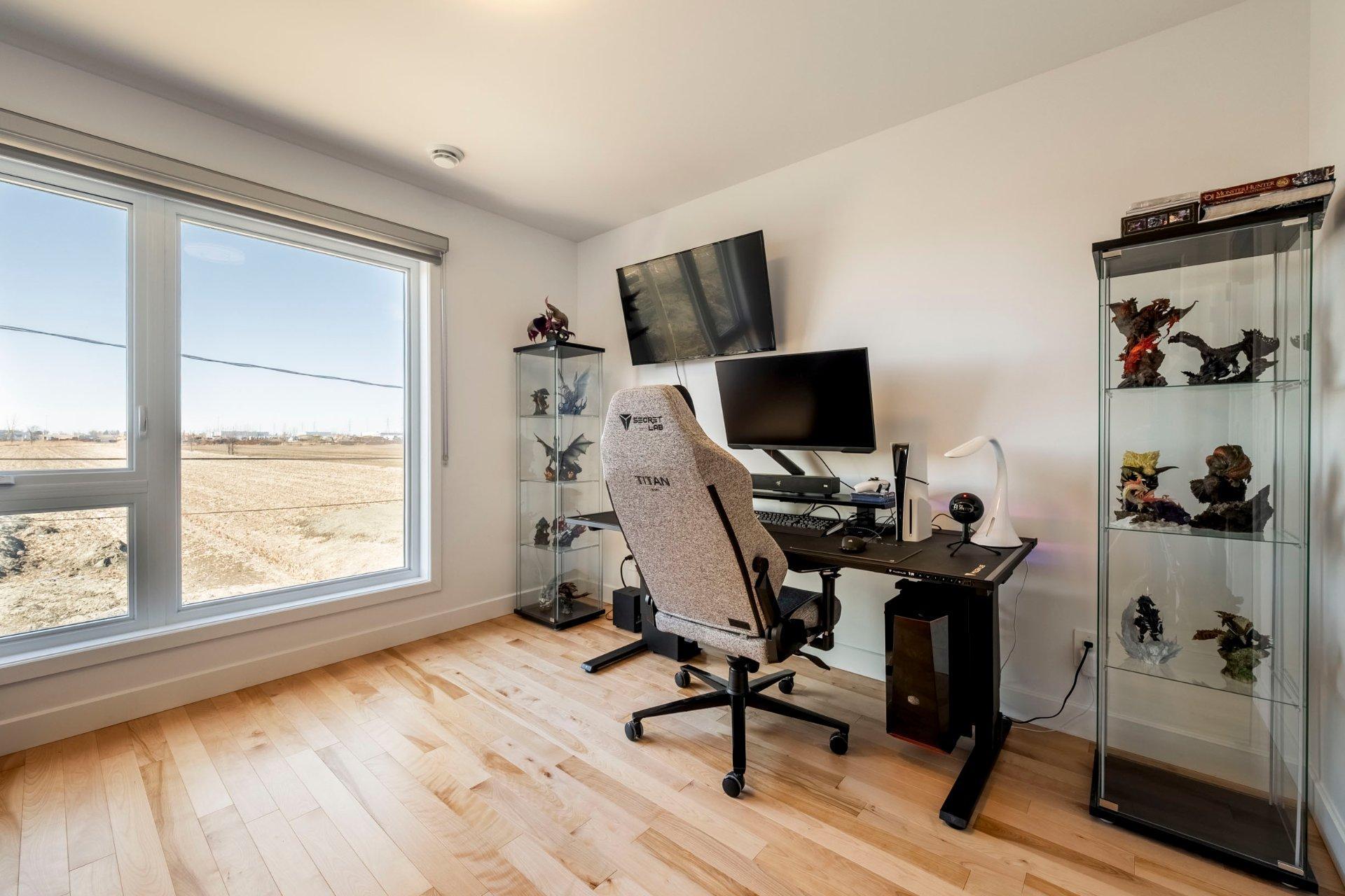 









33


Rue des Monts

,
Saint-Mathieu-de-Beloeil,




QC
J3G6Y9

