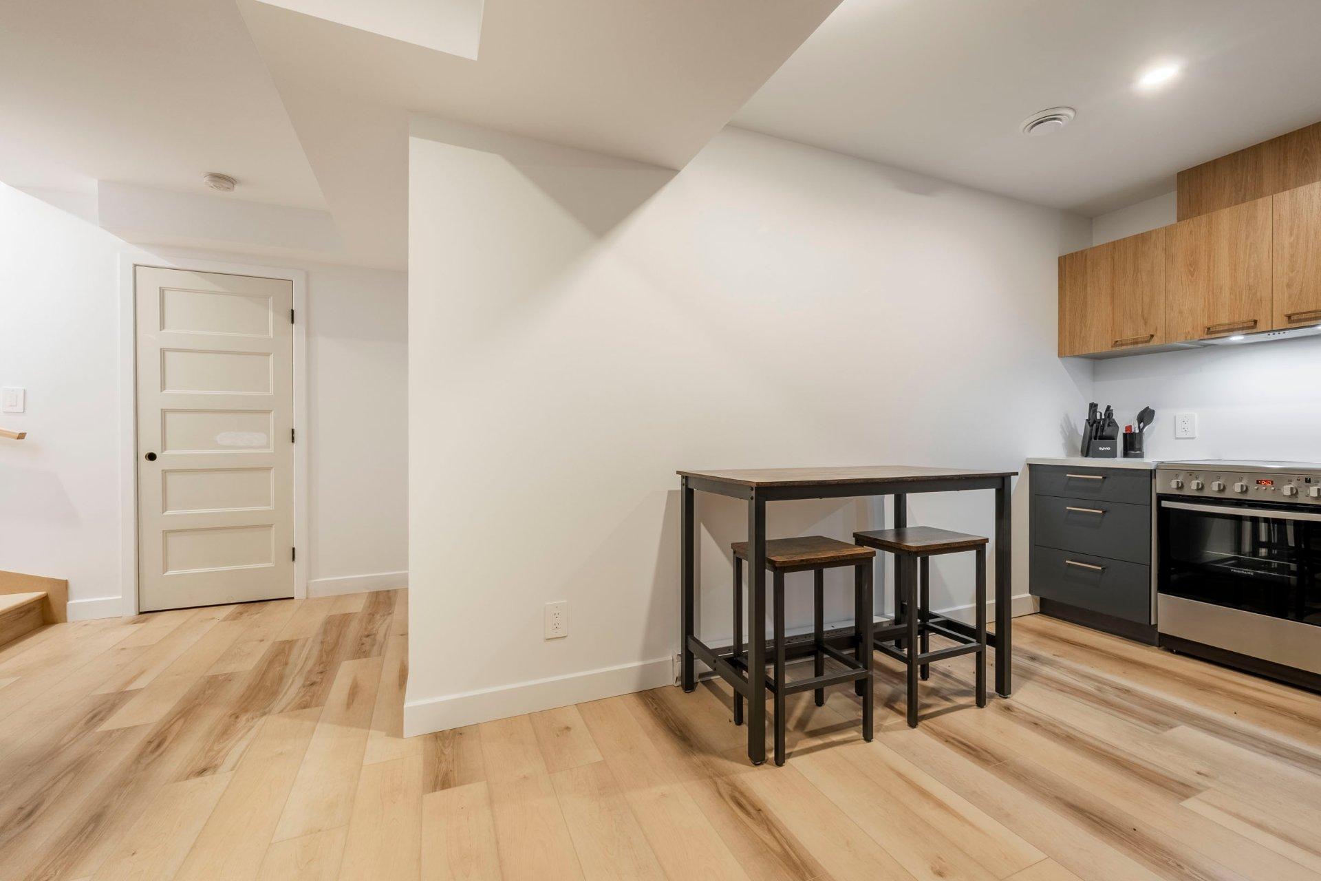 









33


Rue des Monts

,
Saint-Mathieu-de-Beloeil,




QC
J3G6Y9

