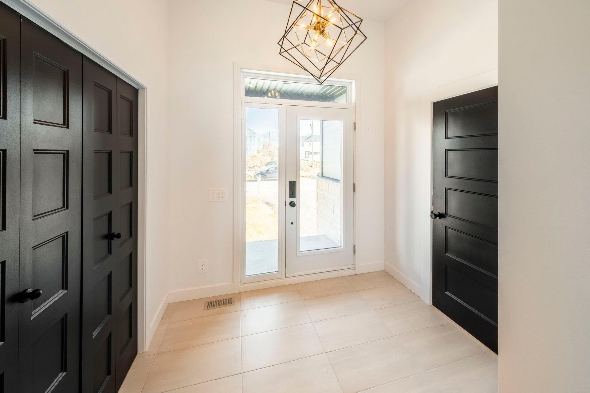 









33


Rue des Monts

,
Saint-Mathieu-de-Beloeil,




QC
J3G6Y9

