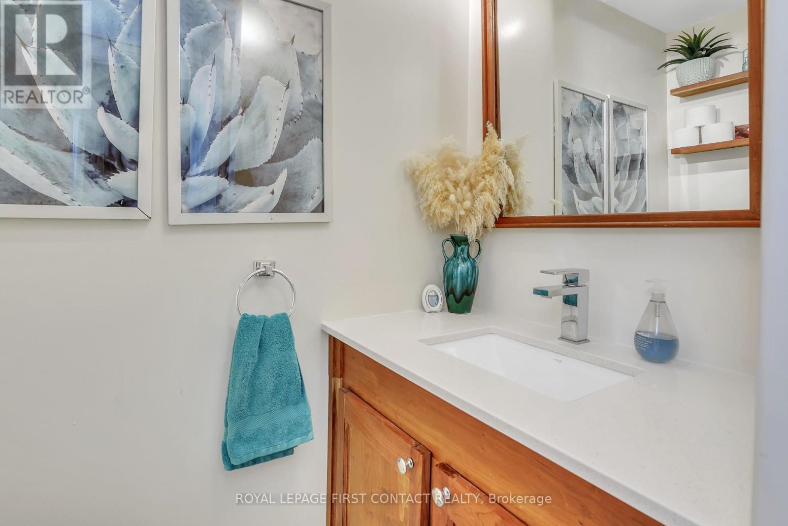 












130 ST DAVID STREET S

,
Centre Wellington,




Ontario
N1M2L3

