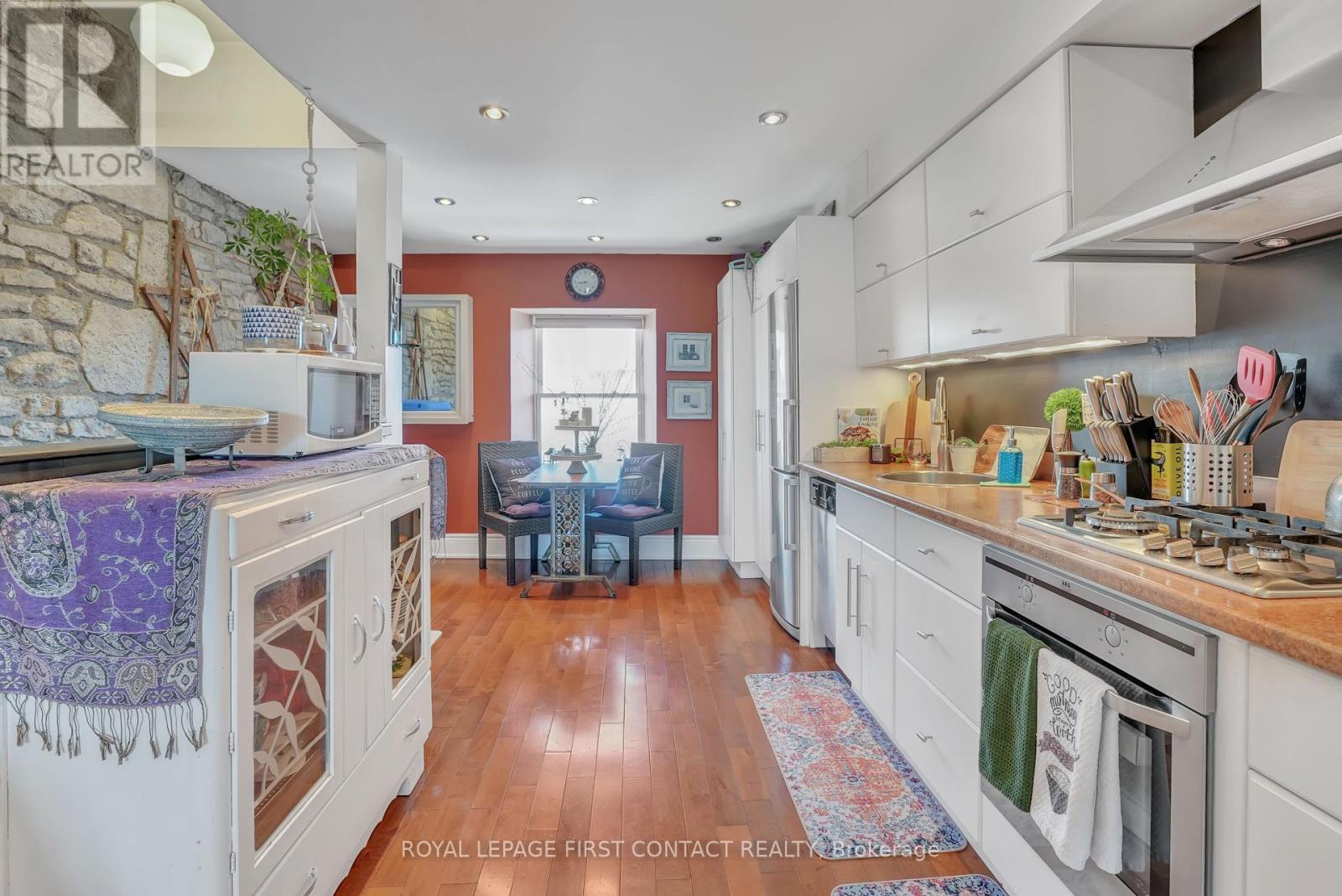 












130 ST DAVID STREET S

,
Centre Wellington,




Ontario
N1M2L3

