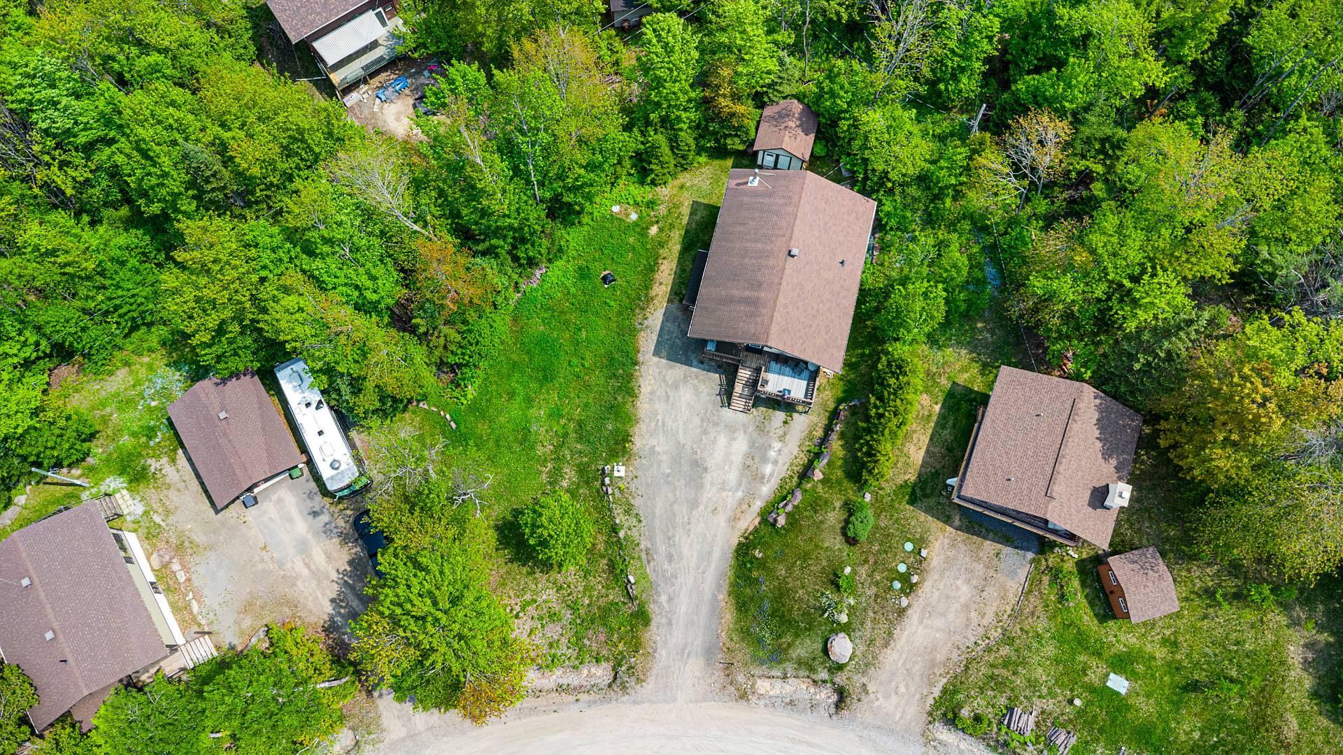 









118

 - 118A


Rue de Val-d'Isère

,
Sainte-Agathe-des-Monts,




QC
J8C0W3

