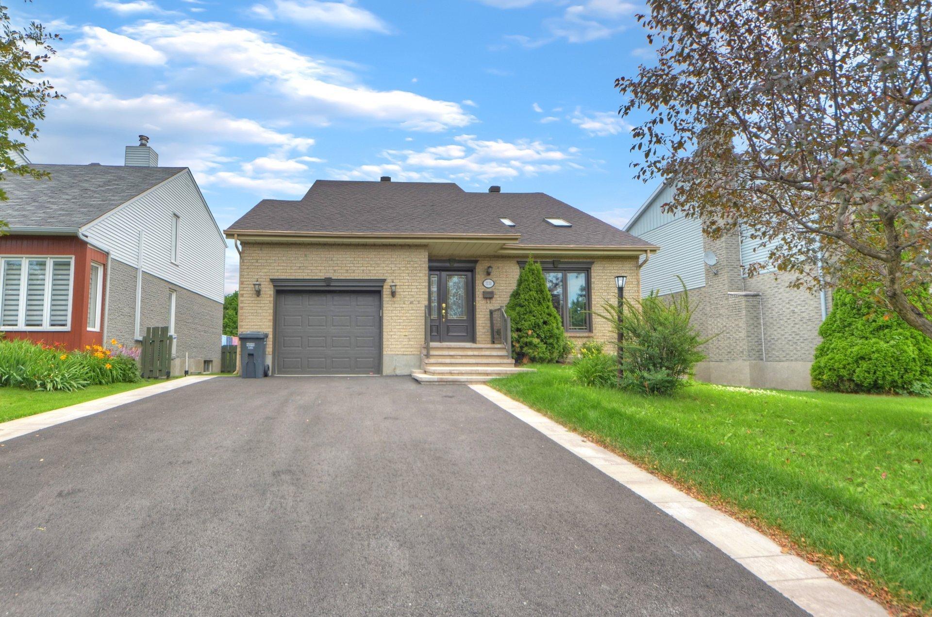 









3130


Ch. des Prairies

,
Brossard,




QC
J4Y2Y7

