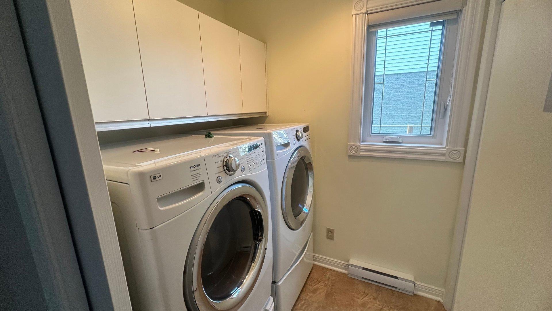 









3130


Ch. des Prairies

,
Brossard,




QC
J4Y2Y7

