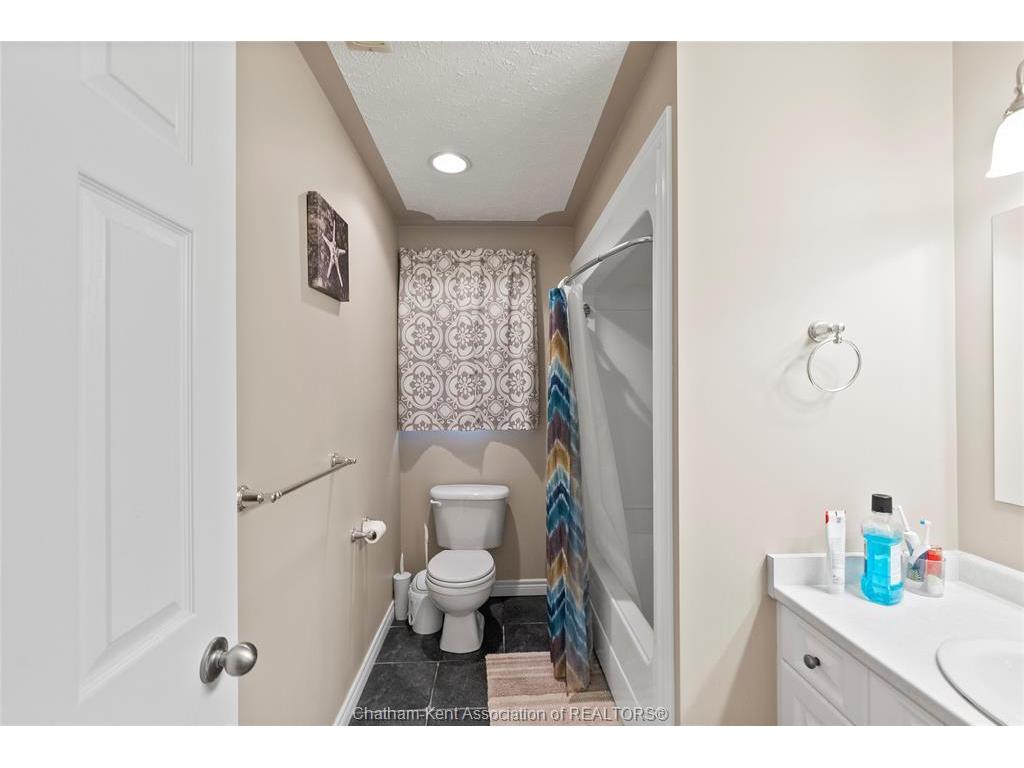 









55


Cartier

Place,
Chatham,




ON
N7L 5R1

